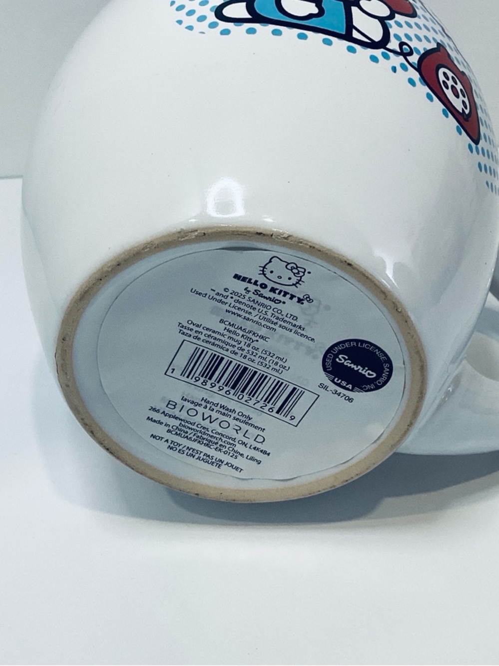 🐸 Hello Kitty Mug - Picture 7 of 8